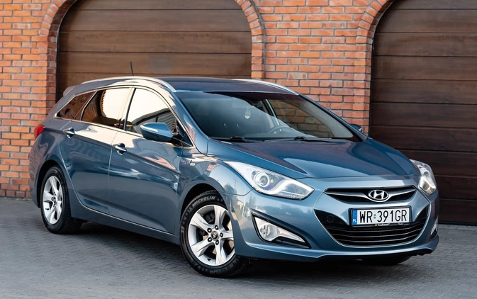 Hyundai i40 cena 32000 przebieg: 262000, rok produkcji 2012 z Radom małe 529